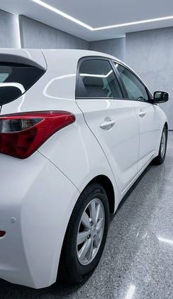 HYUNDAI HB20 1.0 COMFORT 12V FLEX 4P MANUAL HYUNDAI HB20 1.0 COMFORT 12V FLEX 4P MANUAL